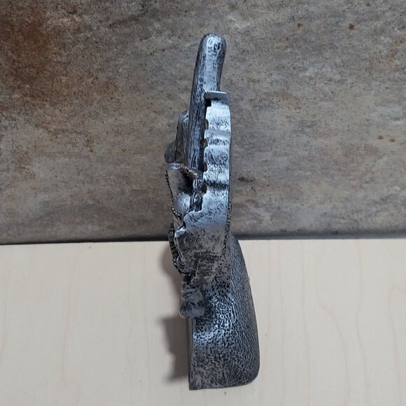 Baseball Victory Wreath Baseball Bat Cap Glove Holding a Baseball Sports Award - Picture 8 of 10